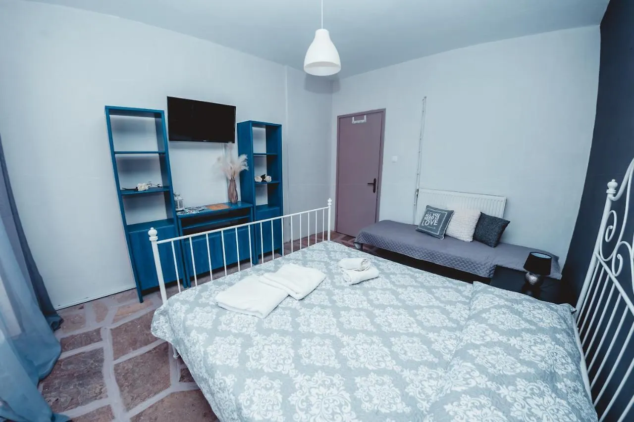 Room Nine Nea Kallikrateia 0*,  Ελλάδα