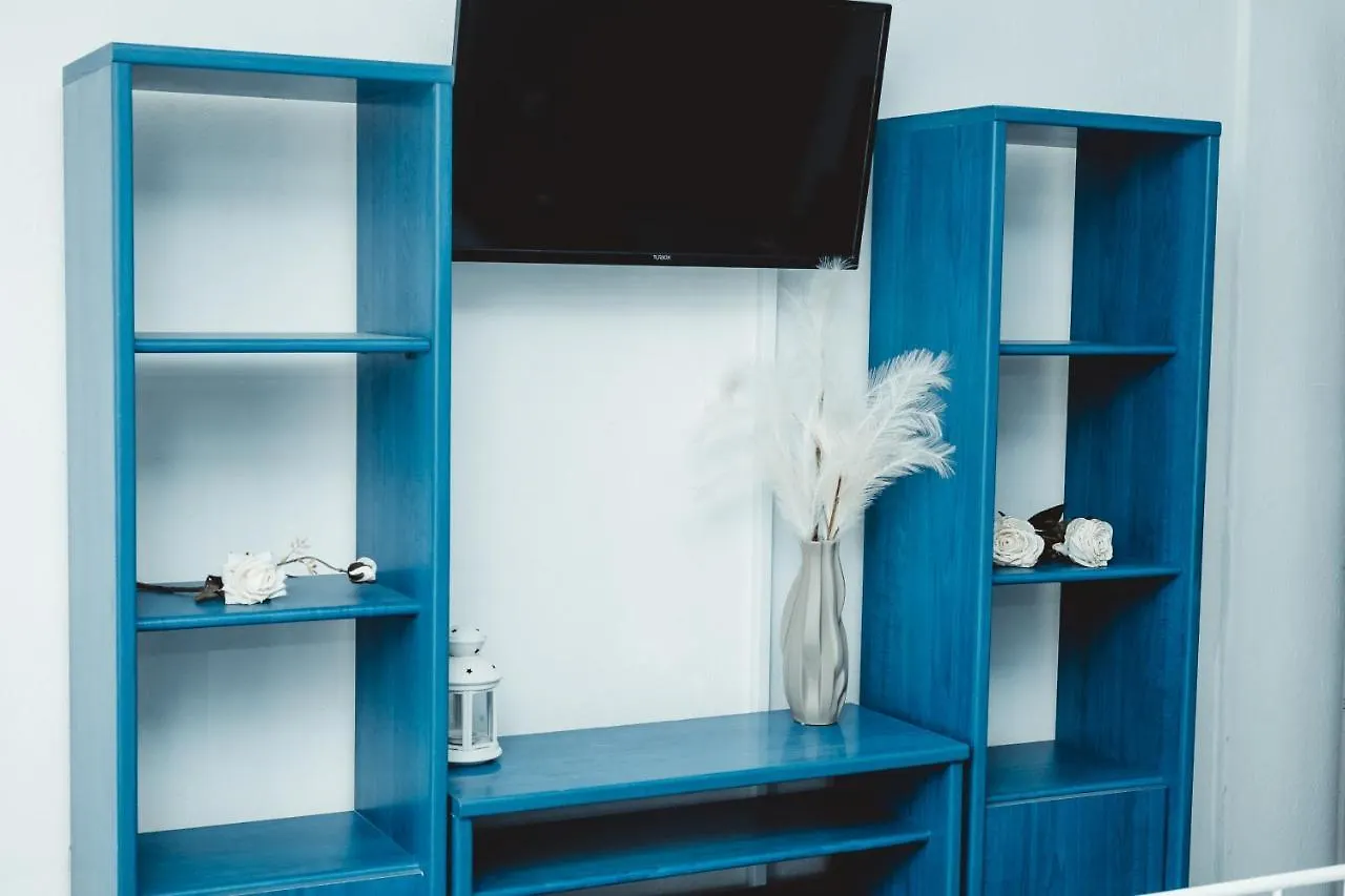 Room Nine Nea Kallikrateia 0*,